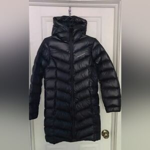 Peak Performance Fall / Winter Black Down Puffer Coat, Size Small Women